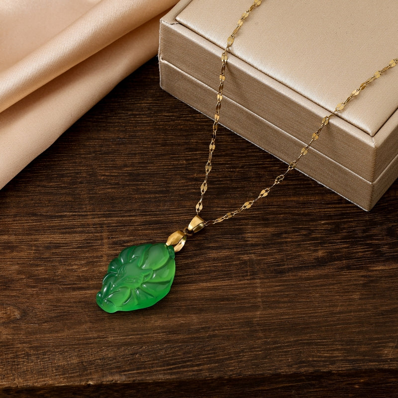 Lucky Fox Queen Stone - Green