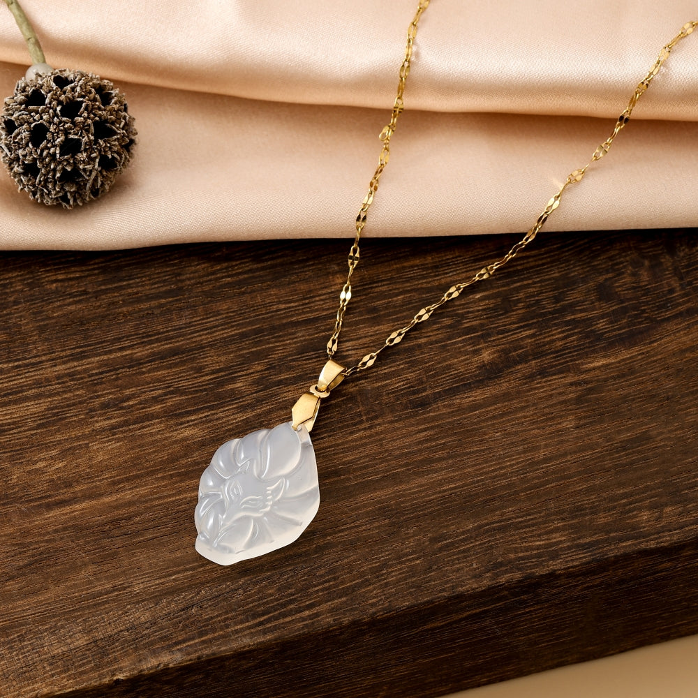 Lucky Fox Queen Stone - White