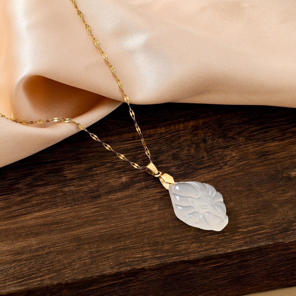 Lucky Fox Queen Stone - White